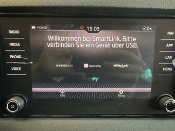 Skoda Karoq Style 4x4 *AHK*LED*Klima*SHZ*Navi*Kamera*