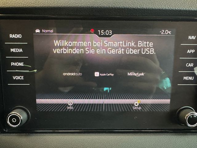 Skoda Karoq Style 4x4 *AHK*LED*Klima*SHZ*Navi*Kamera*