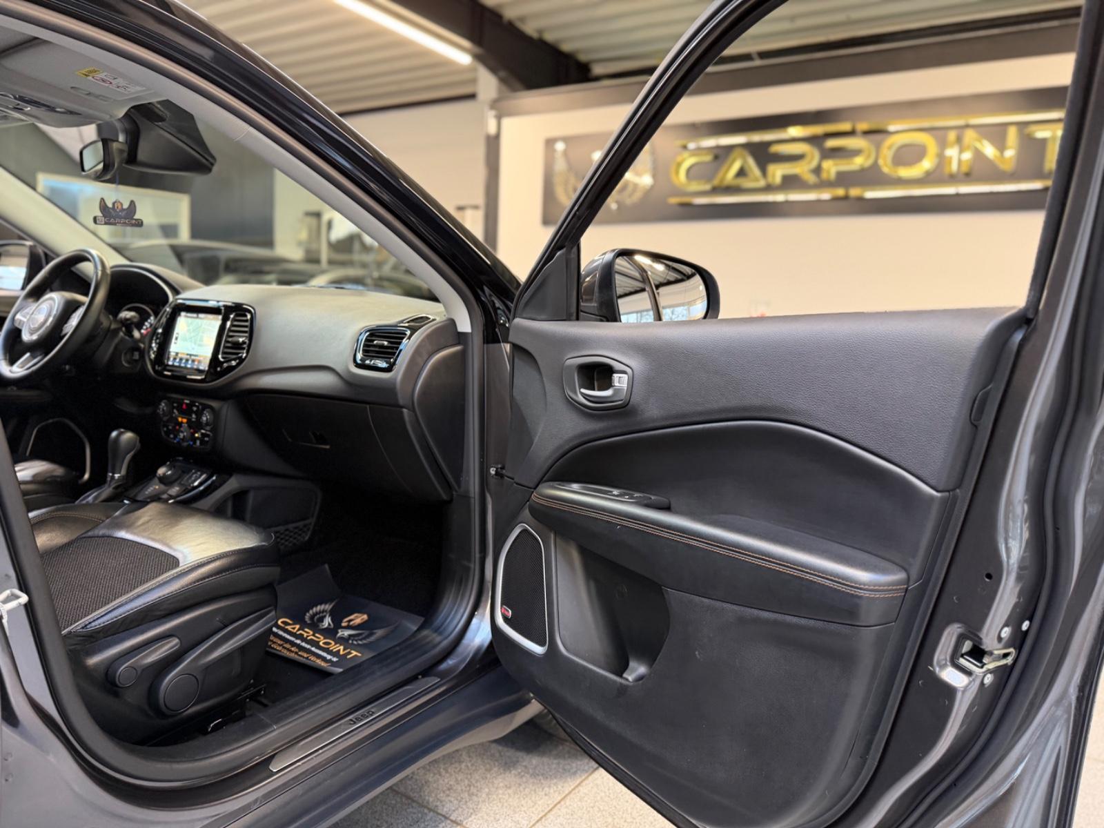 Jeep Compass Opening Edition 4WD/LED/Carplay/BT