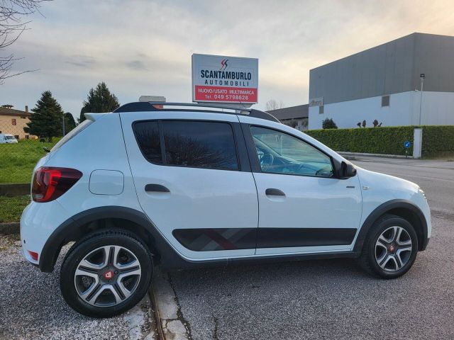 Dacia Sandero Stepway 1.5 Blue dCi 95 CV Comfort