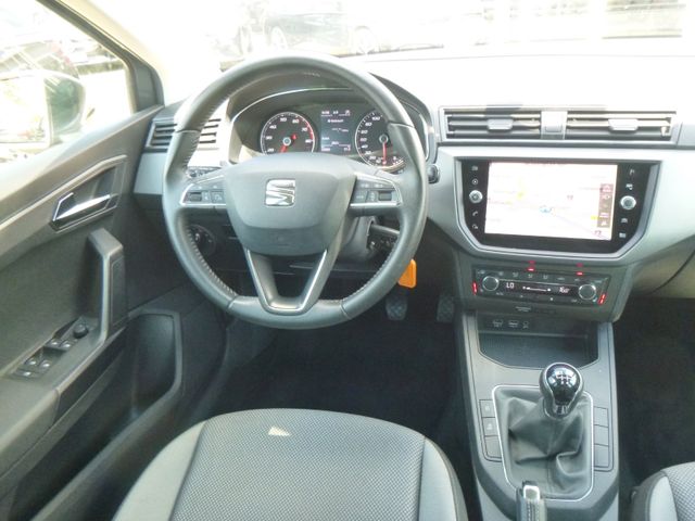 Fahrzeugabbildung Seat Ibiza 1,0 TSI Style >Navi/Sitzheiz/PDC/SmartLink
