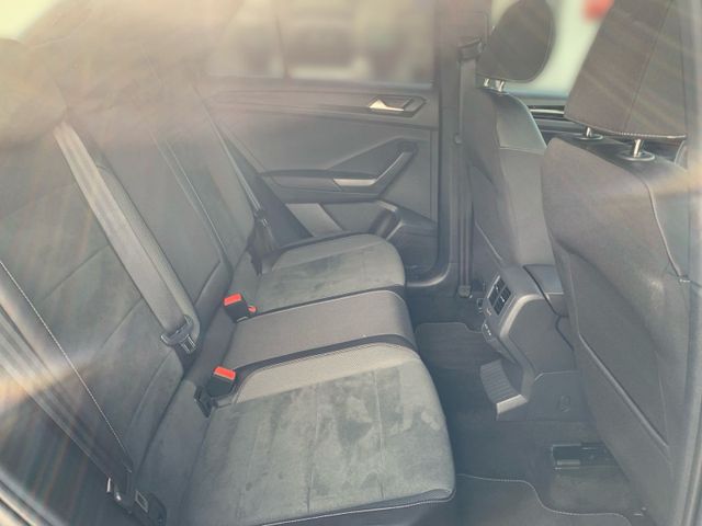 T-Roc 1.5 TSI DSG R-LINE BLACK STYLE KAM+AHK+ACC