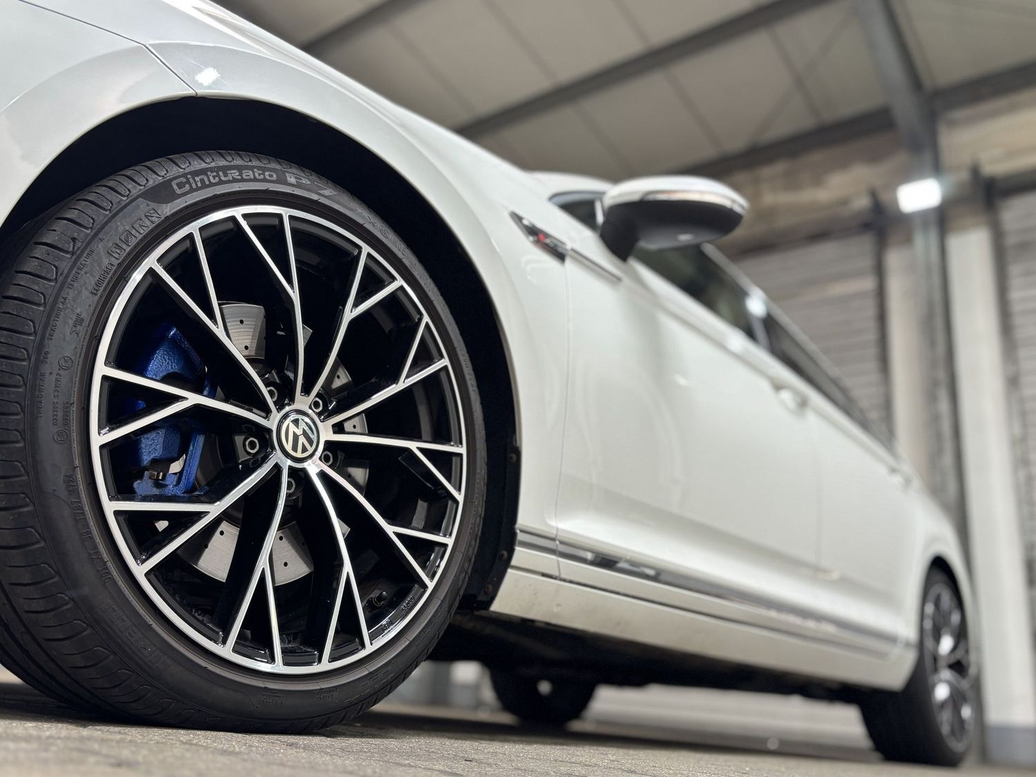 Fahrzeugabbildung Volkswagen Passat Highline 4Motion LED#ACC#Kamera#Pano
