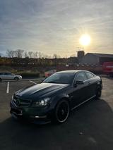 Mercedes-Benz C 63 AMG Coupé Autom. AMG - gebrauchte Mercedes-Benz C 63 AMG aus dem Jahr 2011