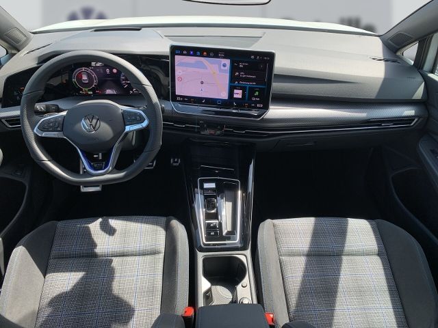 Golf VIII GTE  1.5 eHybrid DSG AHK Navi