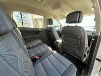 VW Touran 1.5 TSI DSG R-Line Ex 7SI KAM AHK 4J GAR bei Autohaus Landmann & Maier OHG