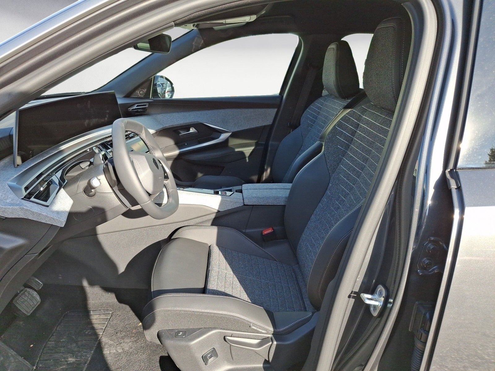 Peugeot 3008 - Bild 8
