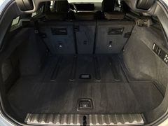 Fahrzeugabbildung BMW 320d Touring M Sport -- Pano/ACC/HeadUp/HiFi