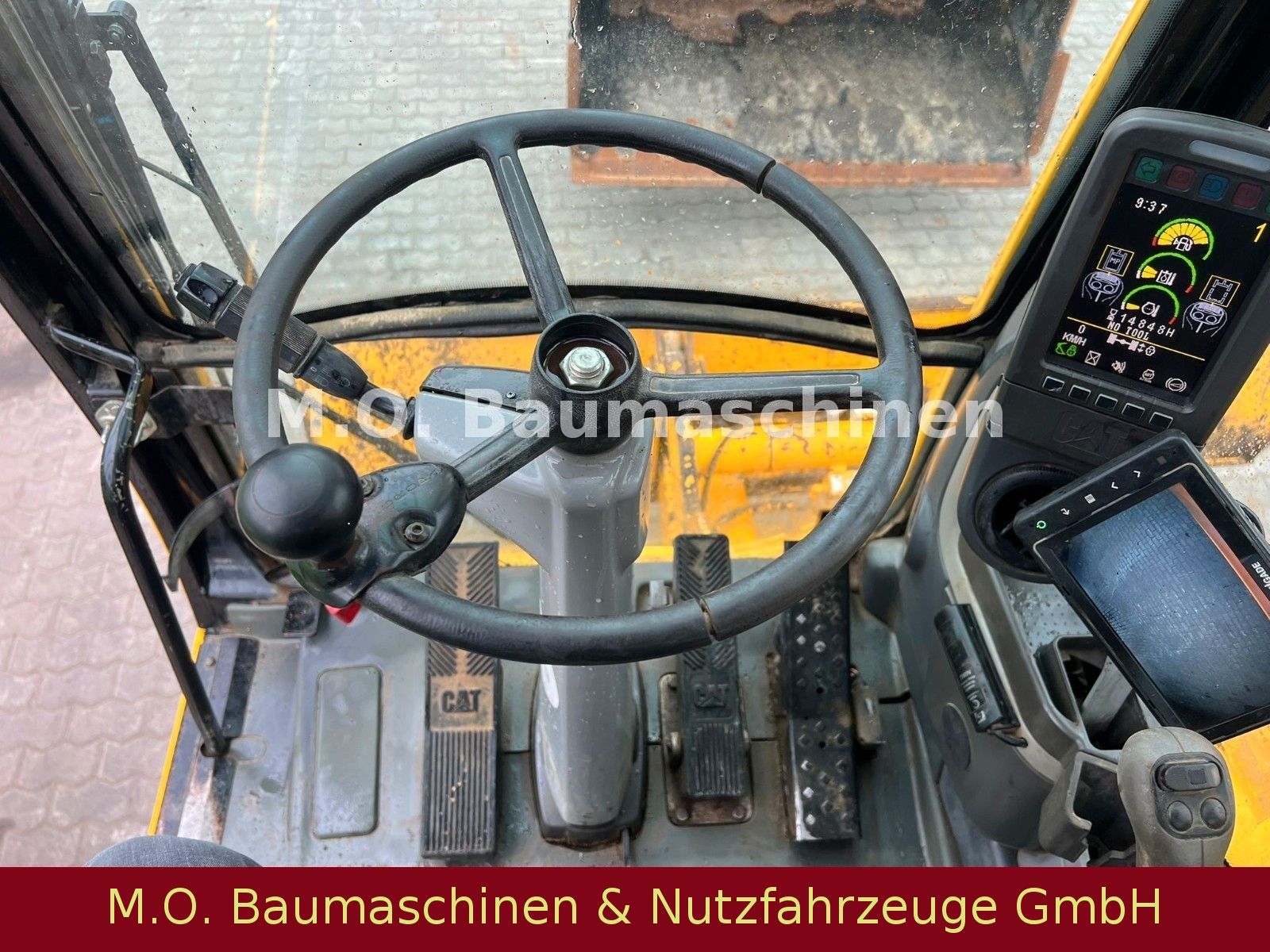 Fahrzeugabbildung CAT CATERPILLAR M 316 D