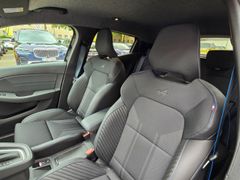 Fahrzeugabbildung Clio V Esprit Alpine 1.6 E-TECH Hybrid 145 EU6e