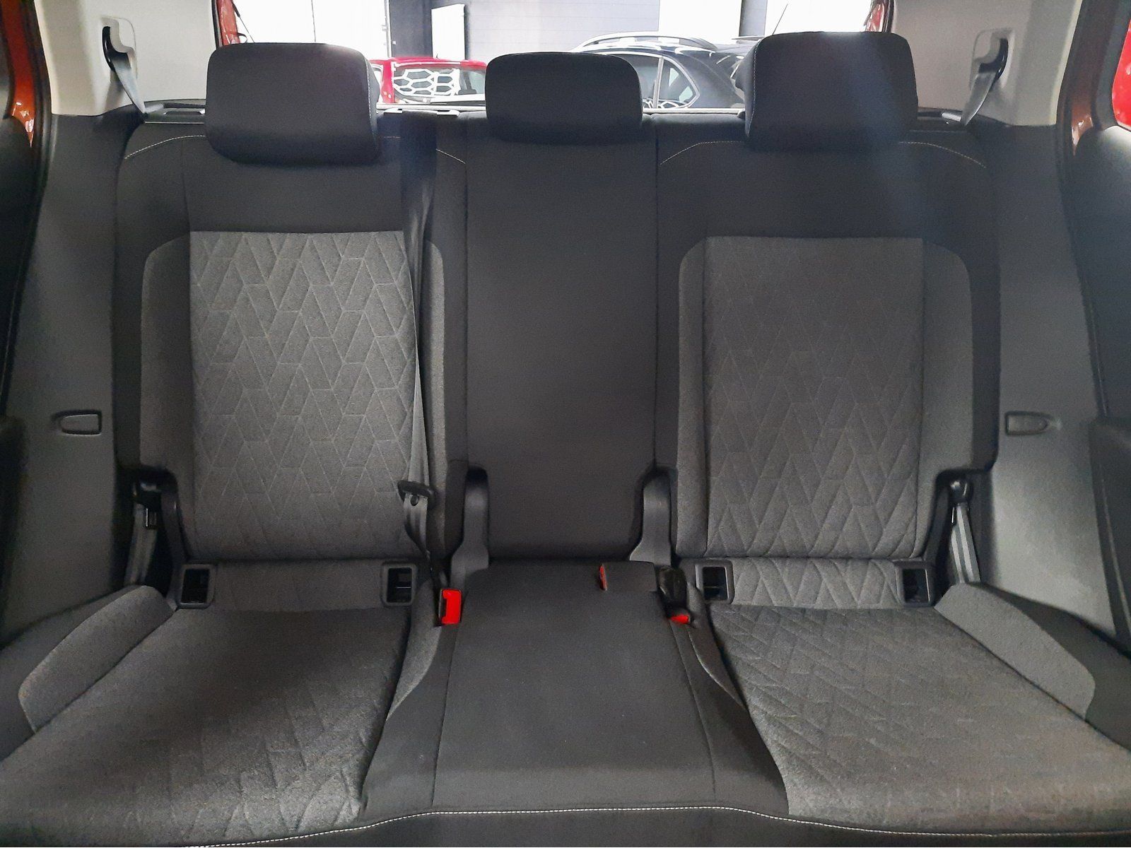 Fahrzeugabbildung Volkswagen T-Cross Move TSI *Navi*Einparkh*Sitzhzg*App-Conn