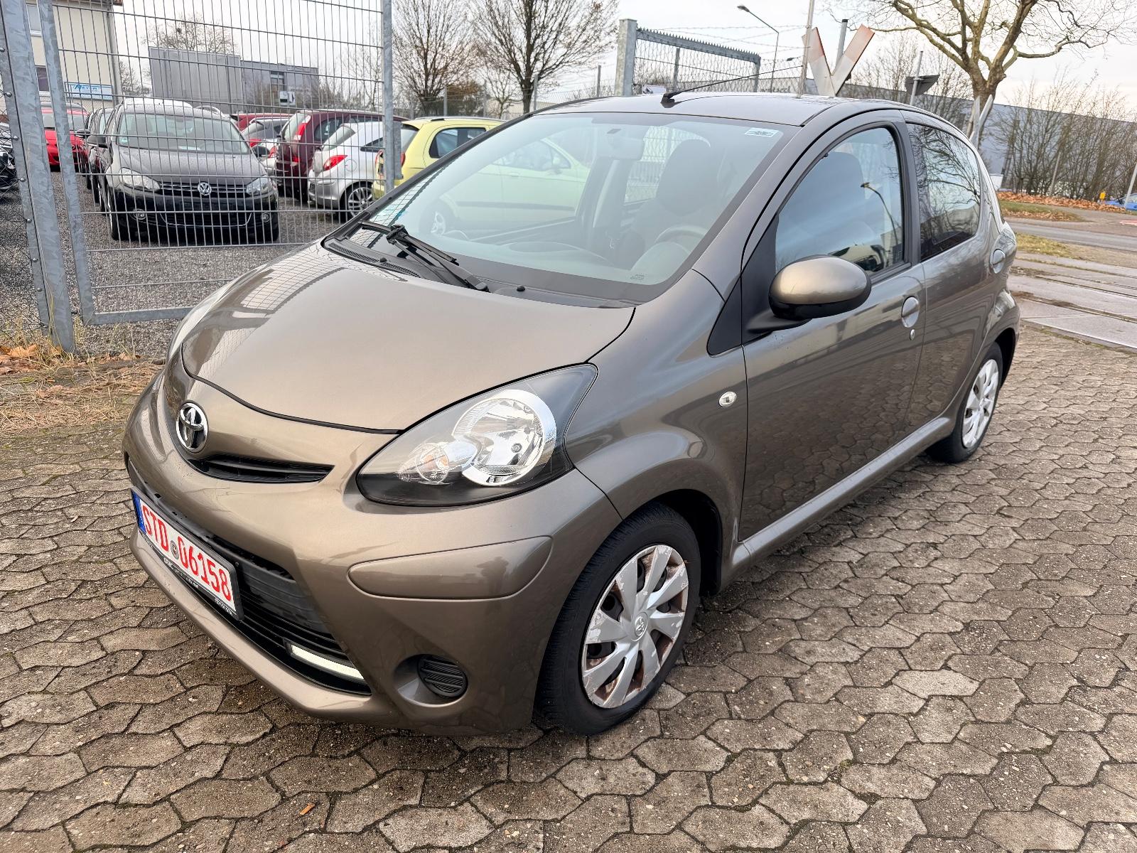 Toyota AYGO Cool*Klima*5-Türer*2.Hand*HU/AU NEU*