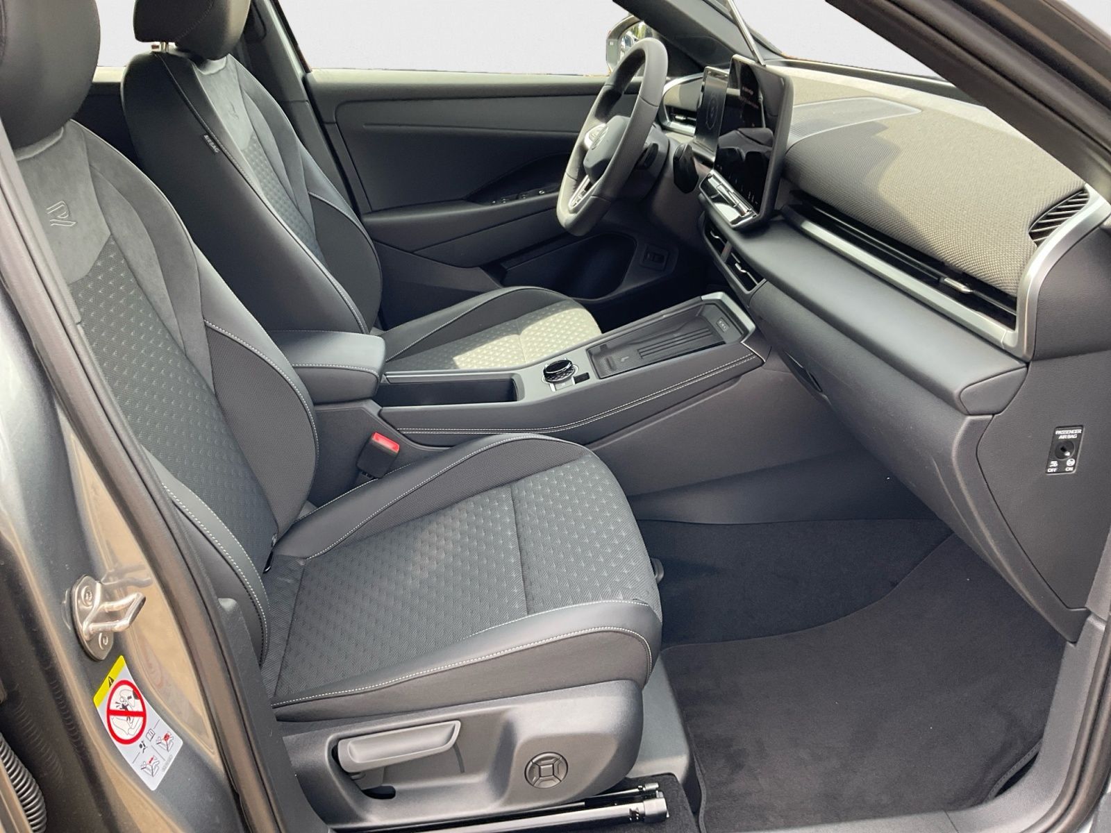 Volkswagen T-Roc - Bild 15
