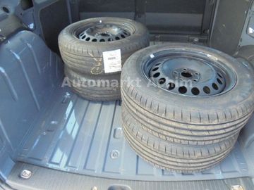 Volkswagen Caddy - 10