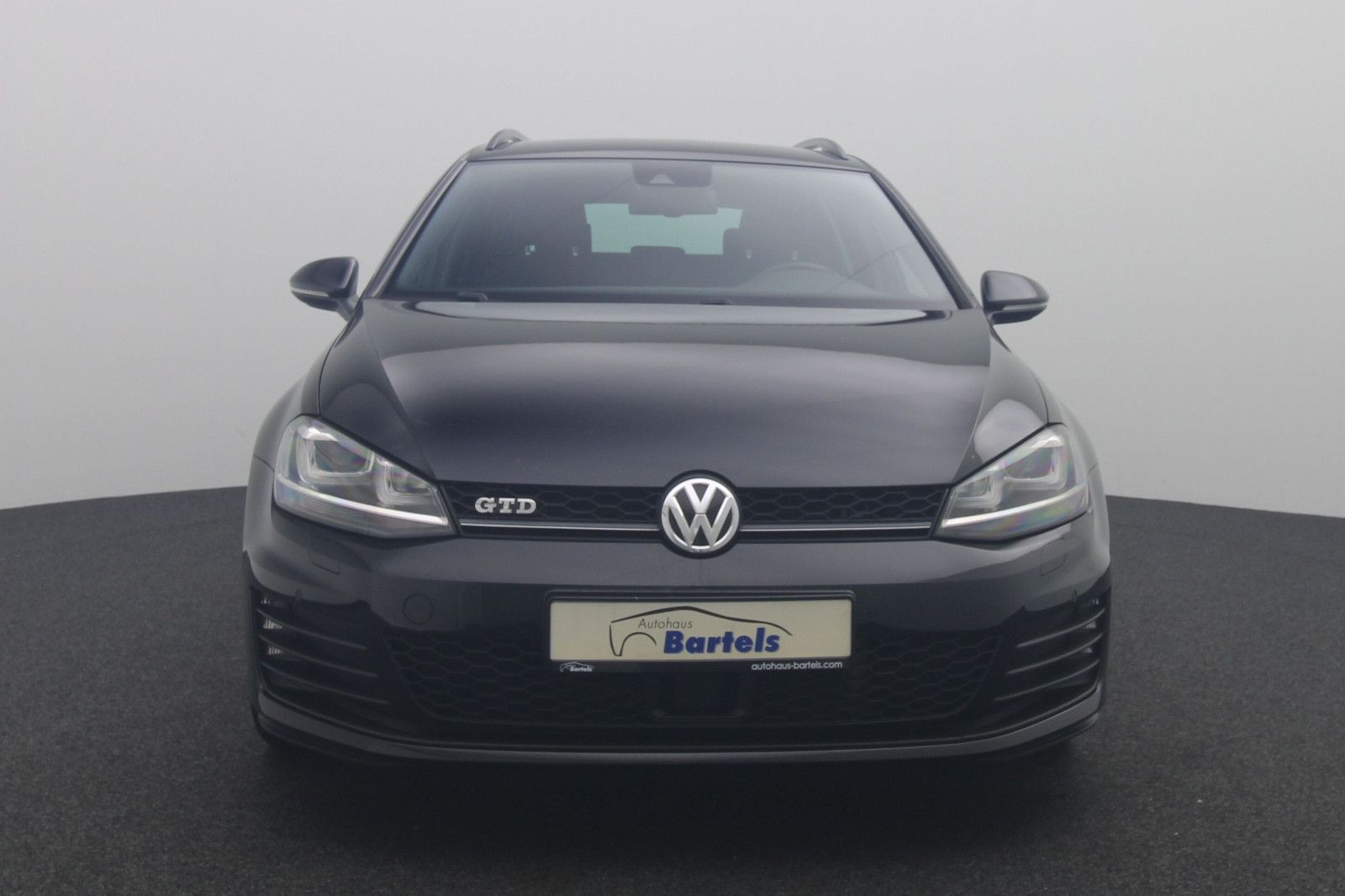 Fahrzeugabbildung Volkswagen Golf VII Variant 2.0 GTD  ACC Kamer Sport Xenon