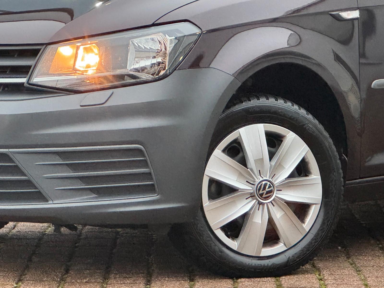 Volkswagen Caddy Maxi 2.0 TDI "Trendline" DSG AHK TEMPOM.