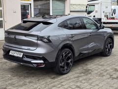 Fahrzeugabbildung Rafale 300 E-Tech Plug-in Hybrid 4x4 Atelier Alp