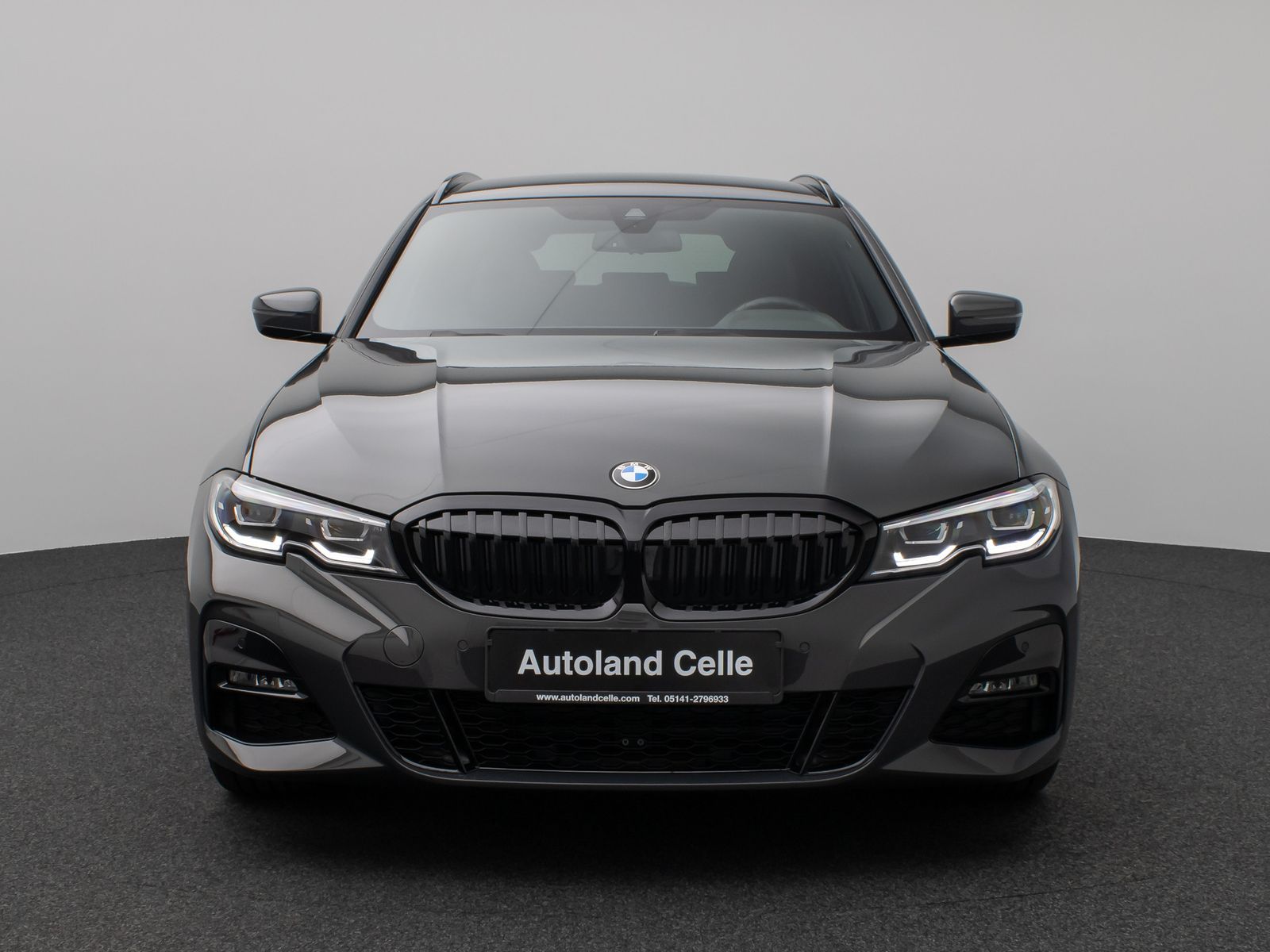 Fahrzeugabbildung BMW 330i M Sport Kamera DAB CockPitPr AHK Alarm 19"