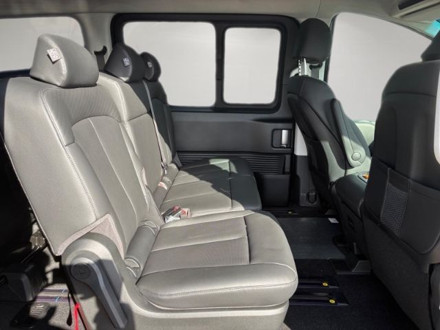 Hyundai STARIA - Bild 13