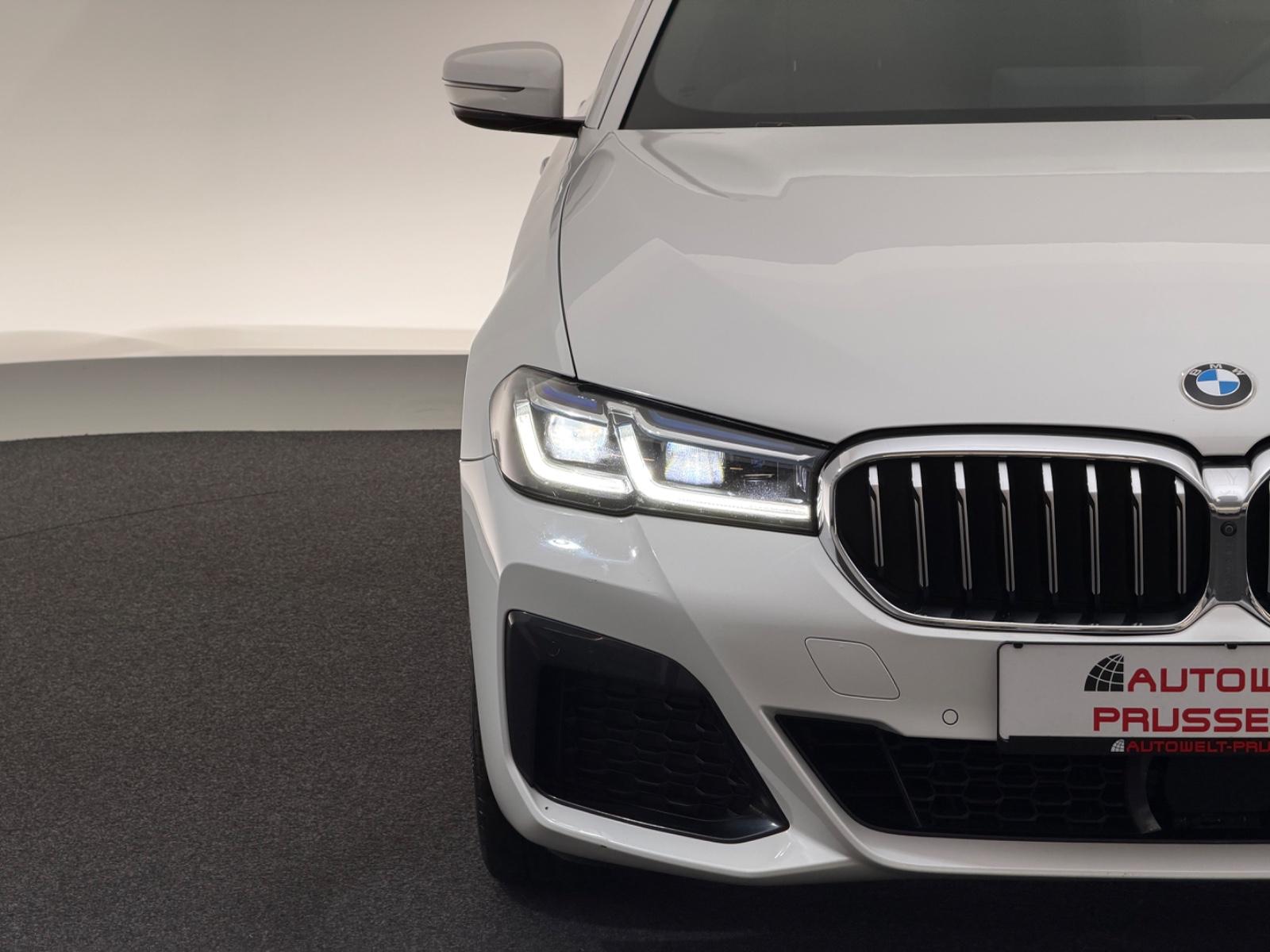 BMW 530d *M SPORT*SHADOW-LASER-PANO-360°-HUD-ACC-LHZ