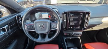 Volvo XC40 - 11