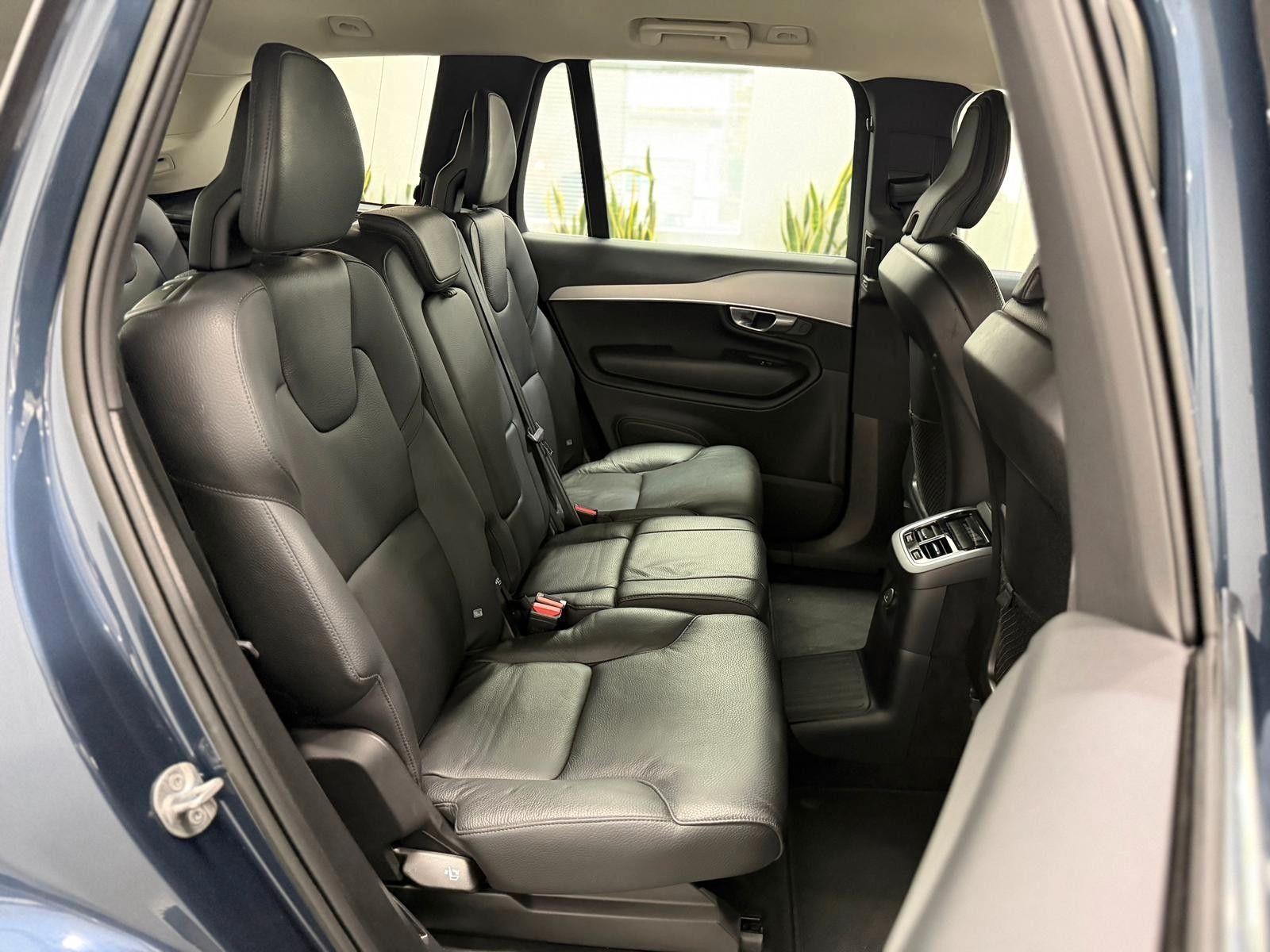 Volvo XC90 T8 Plug-In Hybrid AWD 1.Hand|7 Sitze|Leder