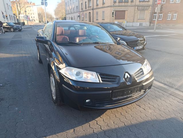 Renault Megane II Coupe / Cabrio Automatik Klima leder