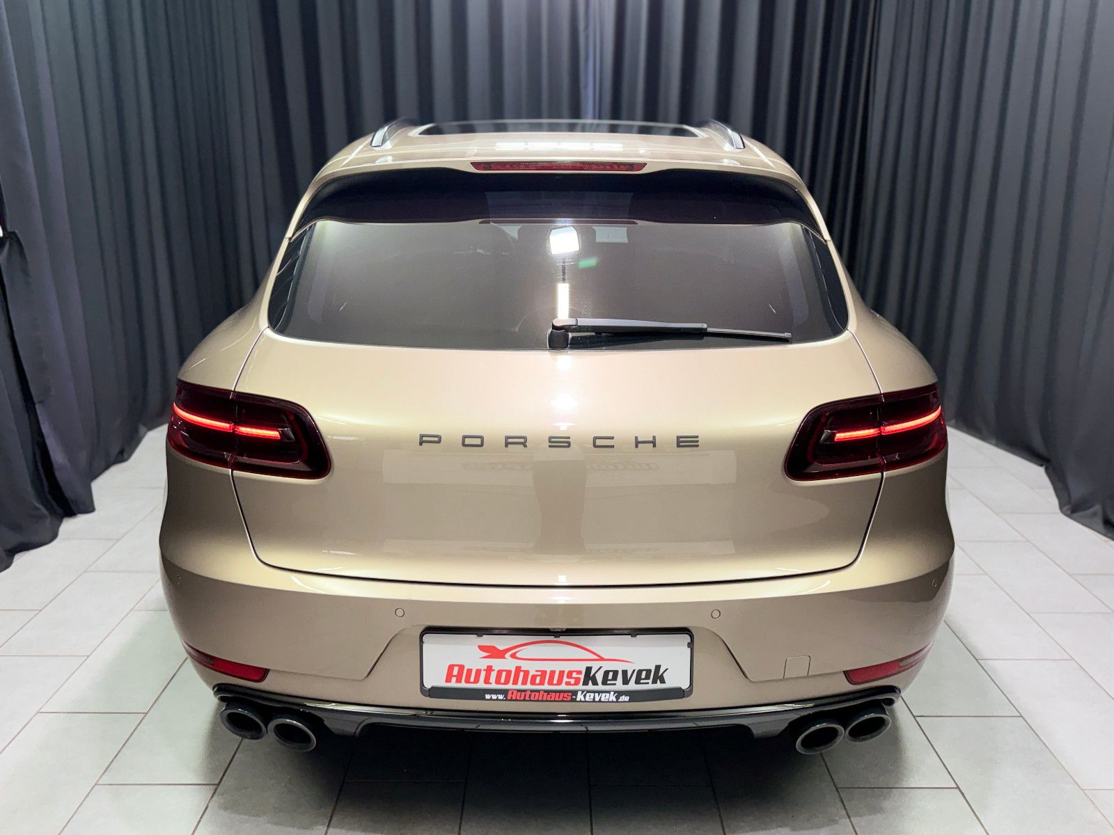 Fahrzeugabbildung Porsche Macan S Diesel |PANO|360°|LED|BOSE|VOLL
