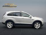 Chevrolet Captiva 2.2 D 7-Sitze Kamera AHK Leder Tempomat - Chevrolet Captiva aus 2012 mit Diesel-Antrieb