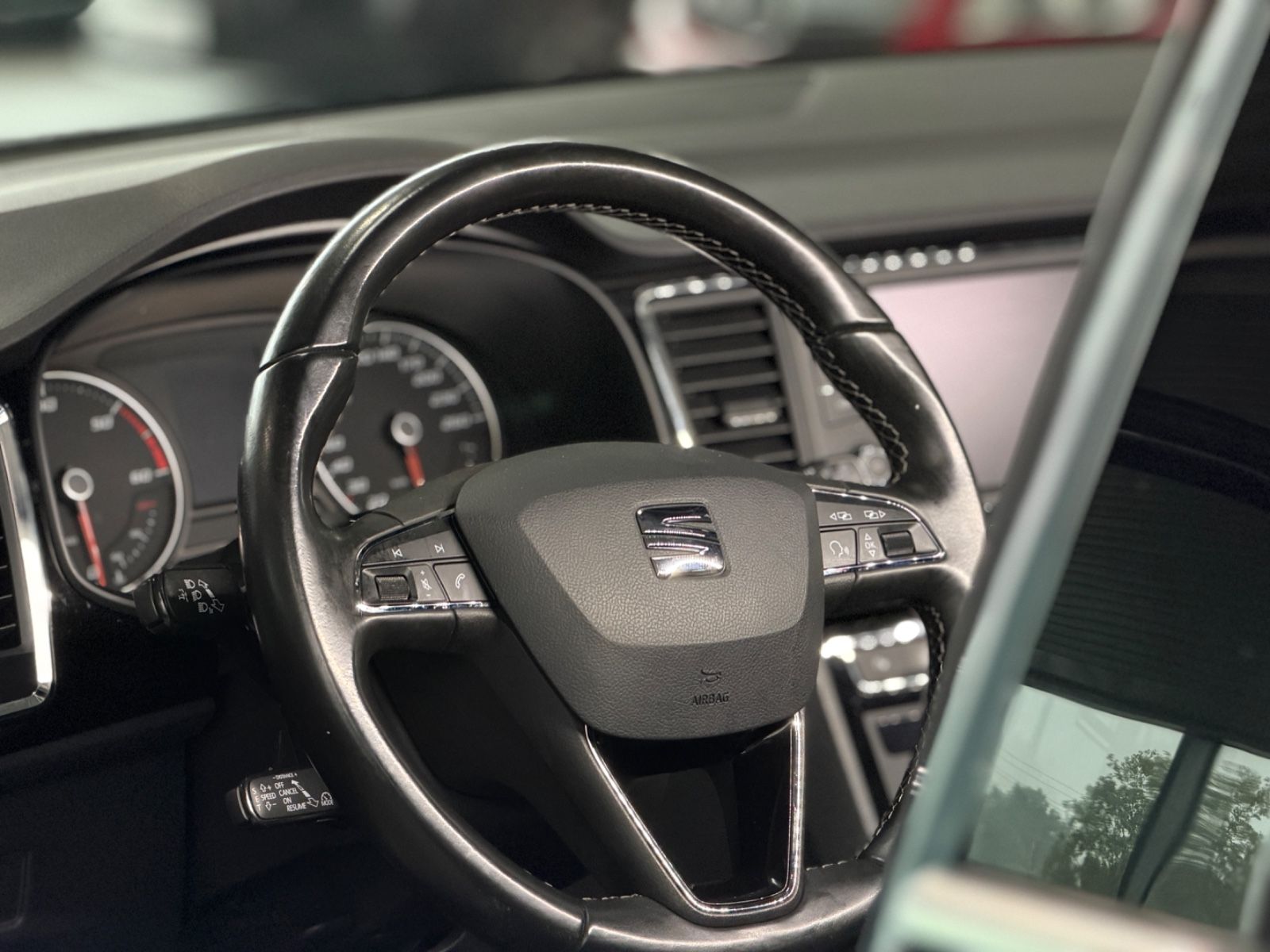 Fahrzeugabbildung SEAT Ateca 2.0 TDI Xcellence 4Drive 360°-Kamera ACC