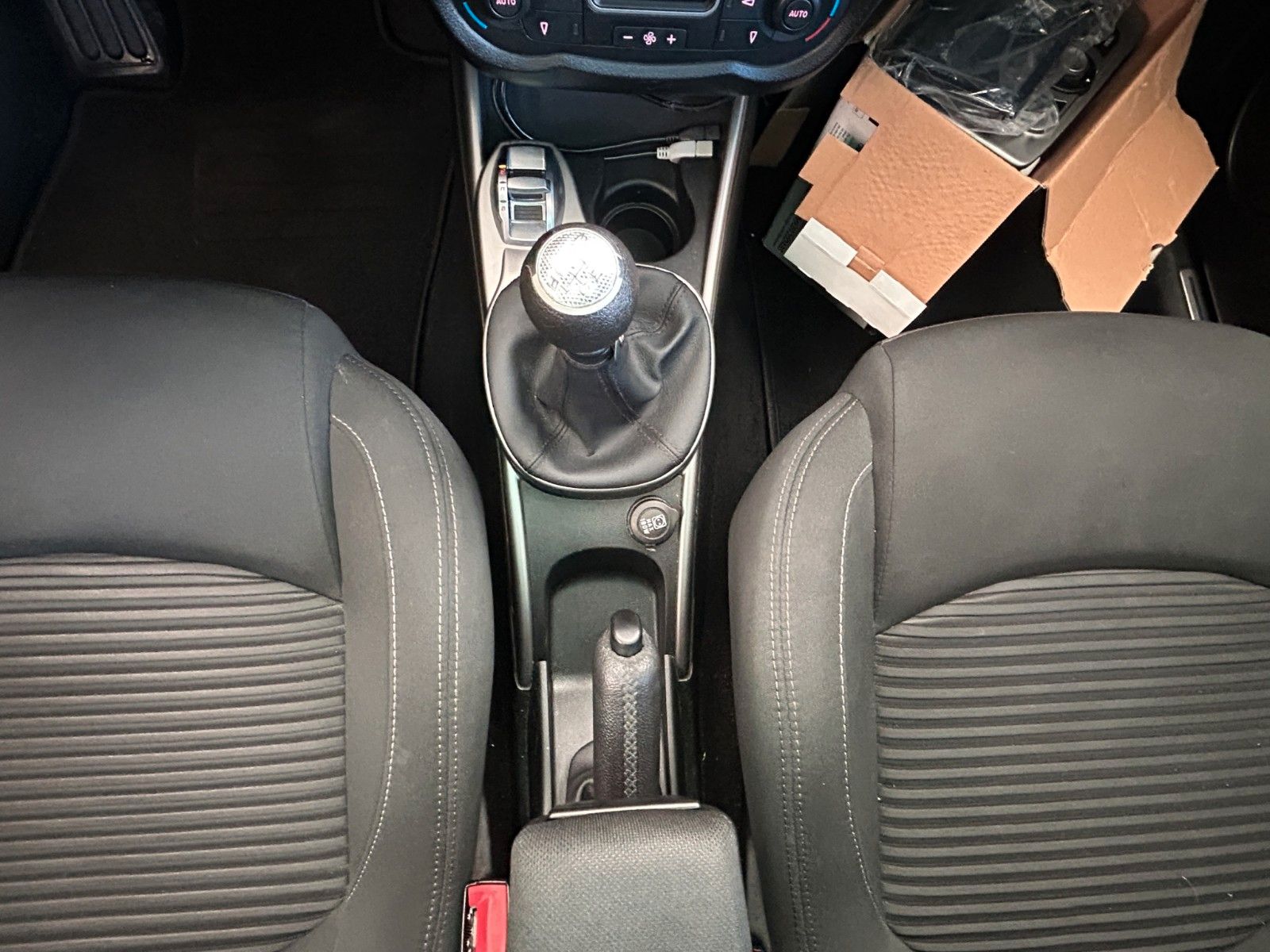 Fahrzeugabbildung Alfa Romeo MiTo Super/TÜV Neu !! / Service Neu !! /