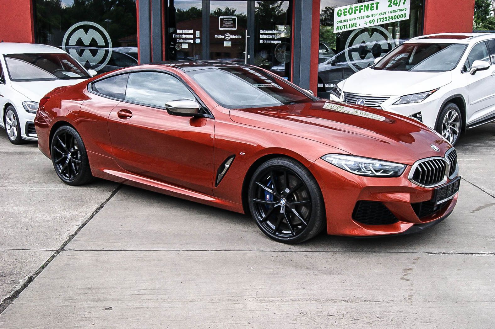 Fahrzeugabbildung BMW M850 xDrive Coupe M-SPORT HEADUP 1.HAND 29.5 Tkm