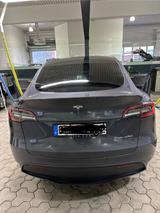 Tesla Model Y Long Range Dual Motor AWD Long Range - Tesla Model Y Gebrauchtwagen in Berlin