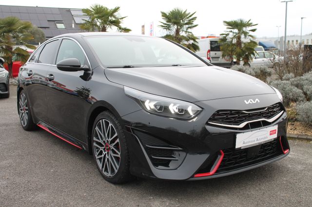 Kia ProCeed GT, Garantie 10/28, el.Sitze, Navi, AHK