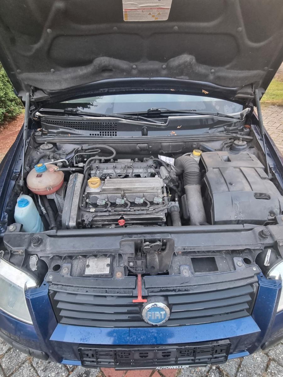 Fiat Stilo 2004 — engine 1.368 cm³, 133 HP (98kW)