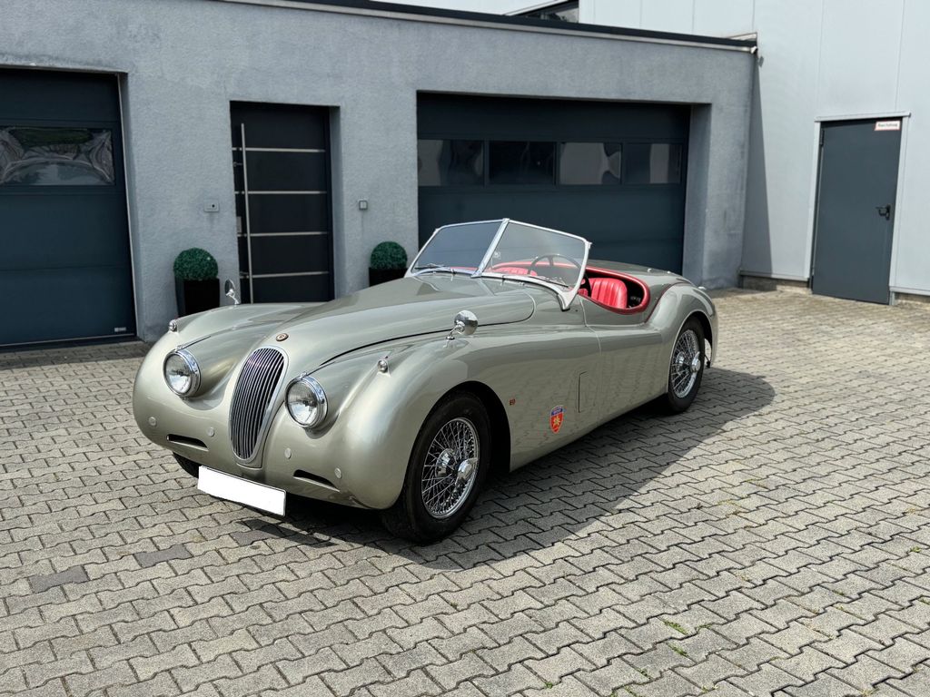 Jaguar XK