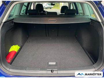 Volkswagen Golf - 5