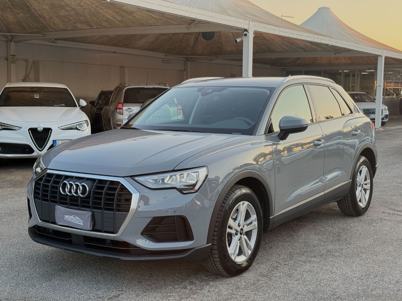 Audi AUDI Q3 35 TDI S tronic Business Advanced FARI F imagem 3