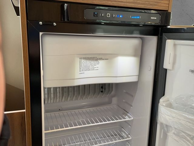 HYMER  ERIBA  HYMERCAR ERIBA Touring 320 Legend 