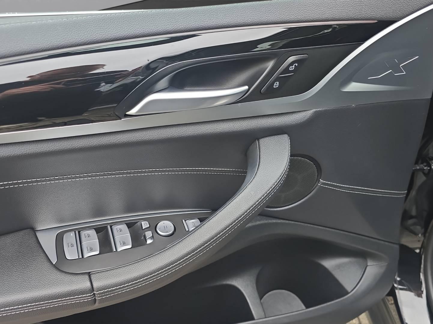 BMW X3 30i AT Luxury Line XDRIVE LEDER PANO LE, миниатюра 13