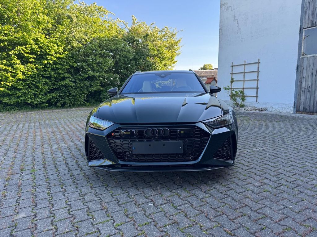 Audi RS6 Avant - Performance Audi Exclusive Tiptronic