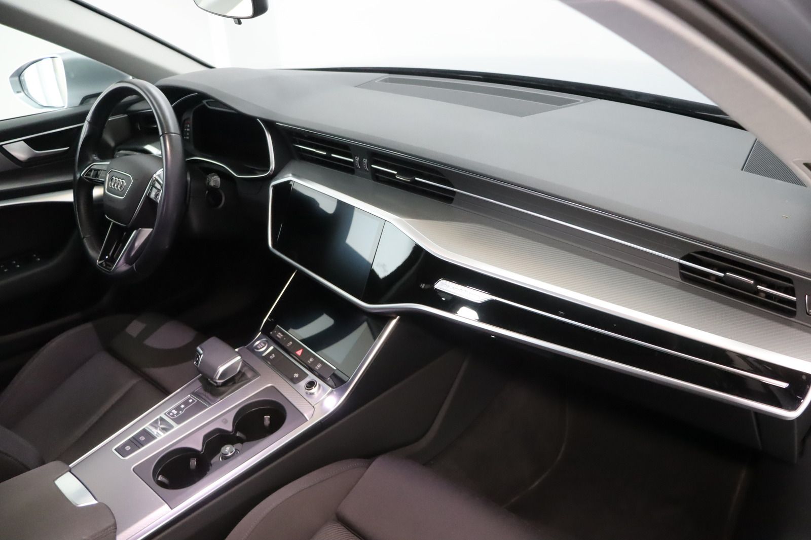 Fahrzeugabbildung Audi A6 Avant 45 TDI quattro sport * MwSt. ausw.
