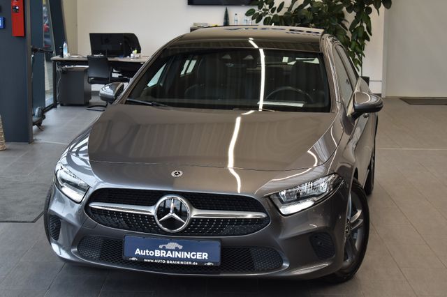 Mercedes-Benz A200d Aut. Navi~Pano~Teilleder~LaneAs~Distronic+