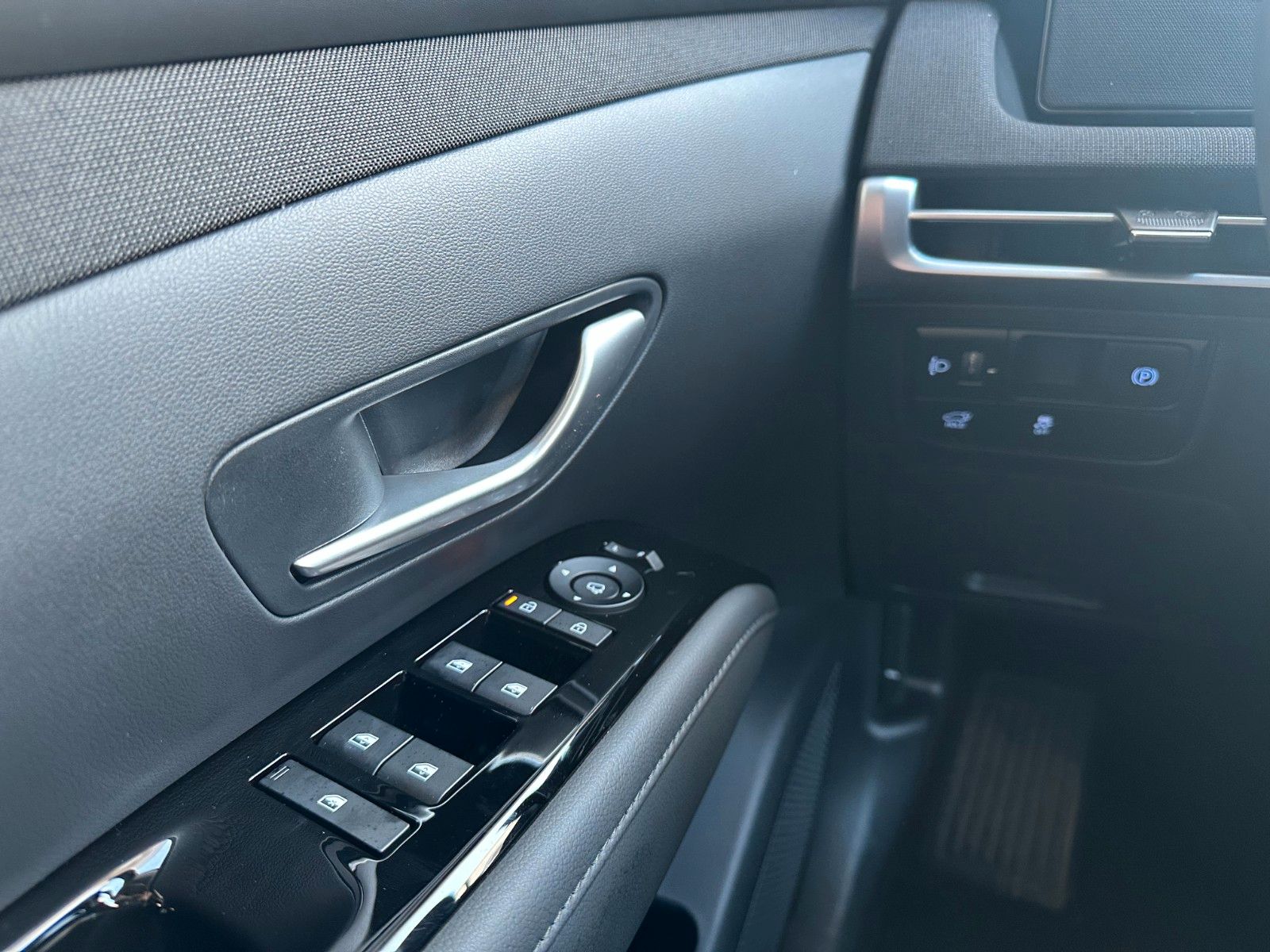 Fahrzeugabbildung Hyundai Tucson Trend 1.6l 160PS Navi/Krellsoundsystem!