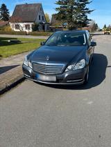 Mercedes-Benz W212 E250 CGI - Mercedes-Benz E-Class mit Benzin-Antrieb: W212