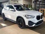 BMW X1 xDrive 25 e Advantage Business Pano. LED PDC - mit Hybrid-Antrieb: Weiß, Schiebedach, Geländewagen