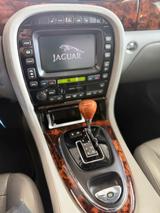 Jaguar XJ 4.2 XJ8 Sovereign - Jaguar XJ Gebrauchtwagen