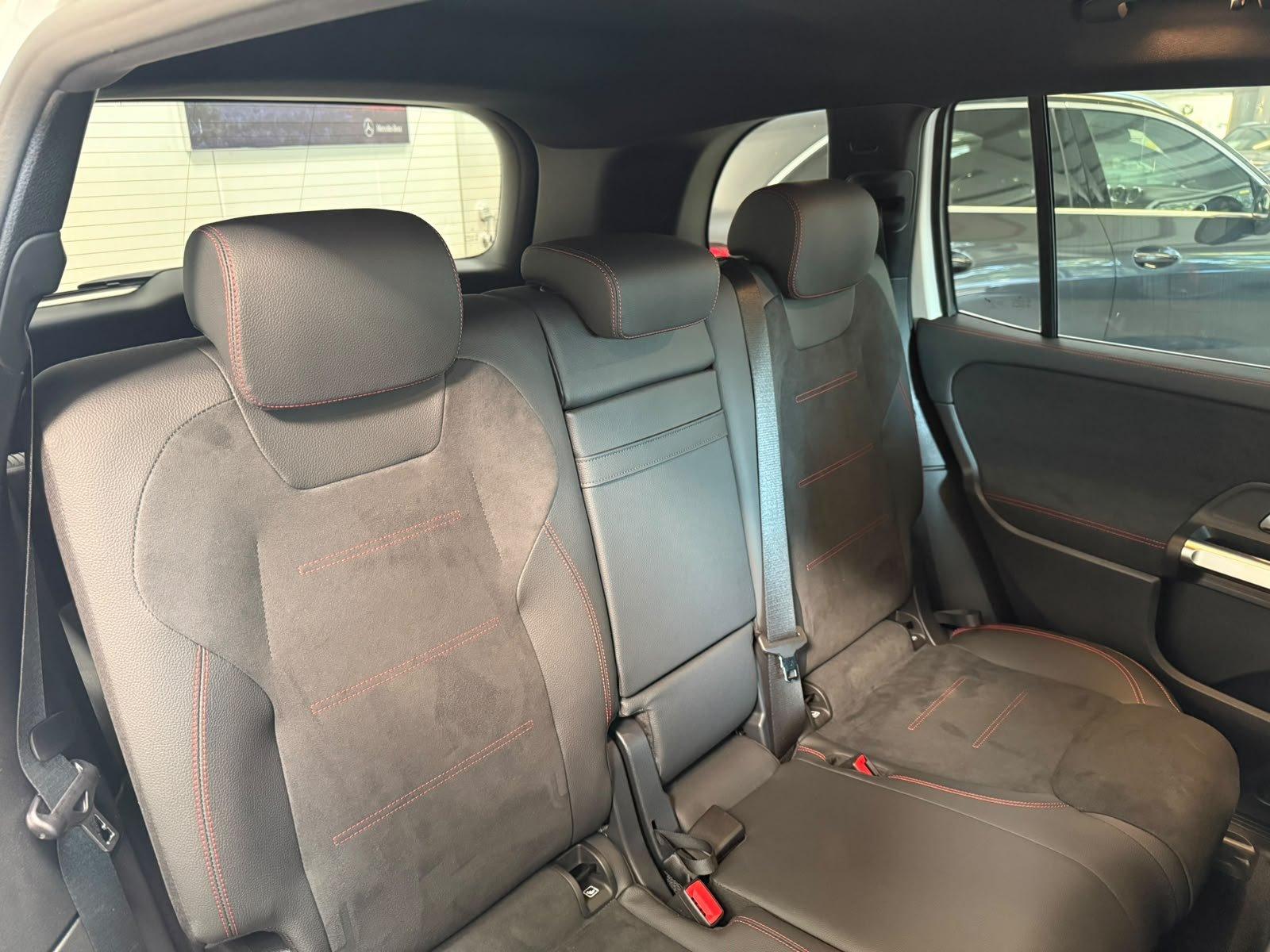 Mercedes-Benz EQB 250+ AMG+DISTR+KAMERA+TOTW+FAP+CARPLAY+LED