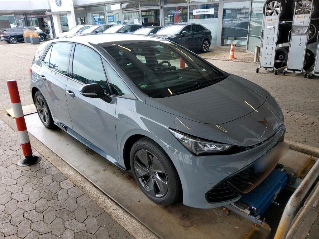Cupra Born 150 kW *LED*PDC*KLIMA*KEYLESS* imagem 2
