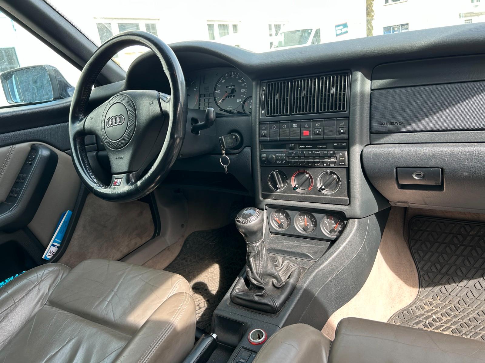 Audi 80 Cabriolet 1.8 20V mit Nappaleder